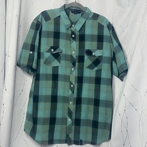Straight Faded Mens Short Sleeve Button Up XXL